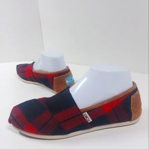 TOMS Plaid Corduroy Red Black Tan Slip On Flat Shoes Women's Size 7 EUC